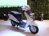 Hero Duet E, Hero vs Honda, Hero Honda