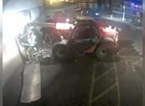 Gang use huge digger to steal ATM from wall