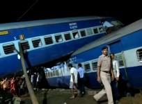 India: At least 23 dead and over 100 injured after huge train derailment