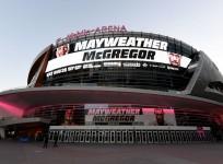 Floyd Mayweather, Conor McGregor