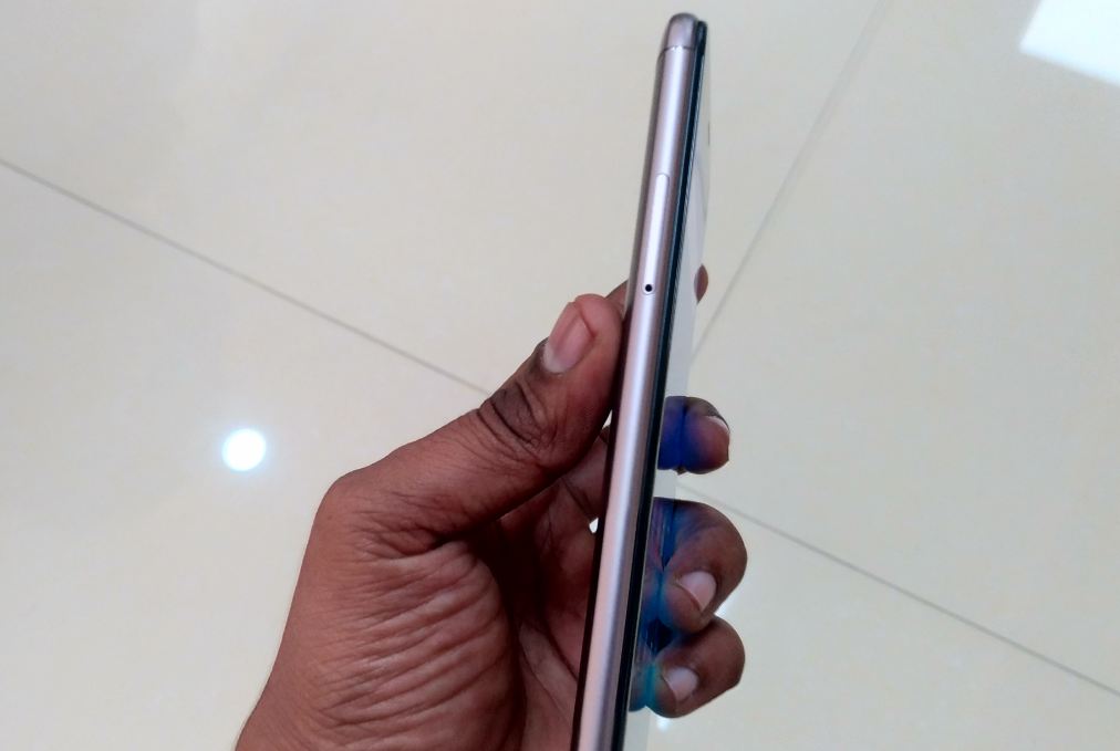 Gionee A1 Plus review: It features SIM-tray with two SIM slots and microSD option Gionee A1 Plus, review, camera, launch, price, specifications