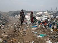 Kenya bans plastic bags