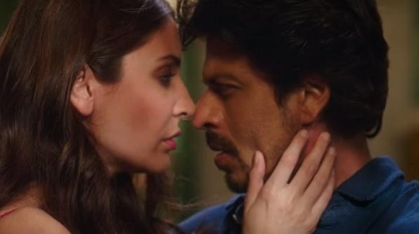 Shah Rukh Khan and Anushka Sharma in Jab Harry Met Sejal Shah Rukh Khan and Anushka Sharma in Jab Harry Met Sejal