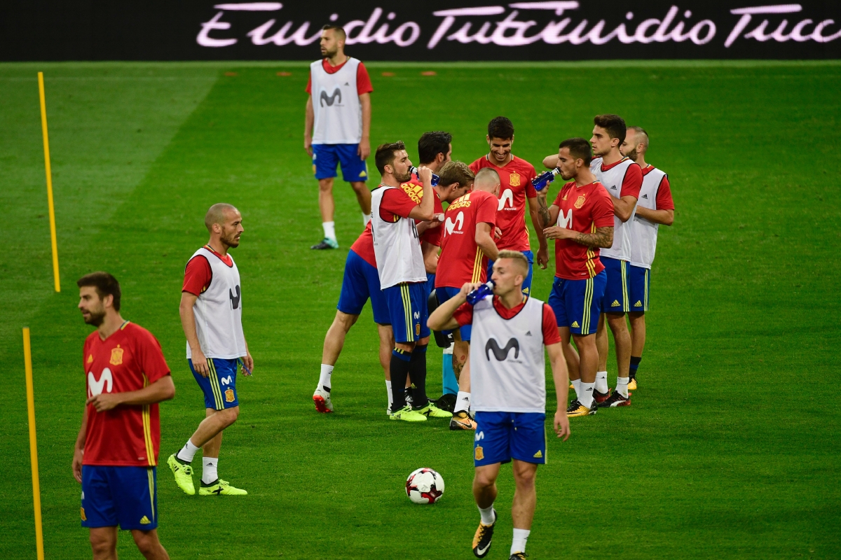 Spain vs Italy football live: European qualifiers live ...