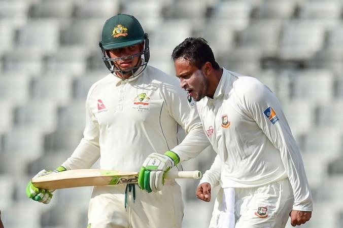 Can Shakib (R) run through the Australian line-up once again? Shakib Al Hasan
