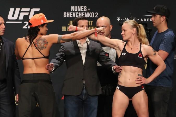 Amanda Nunes (L) and Valentina Shevchenko during their previous weigh-in at UFC 213 ufc 213, amanda nunes
