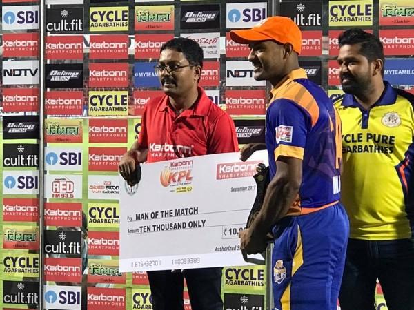 It was the day of IPL stars as Agarwal starred for Hubli Mayank Agarwal