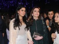 Isha Ambani, Karan Johar Battle Of Saragarhi, Akshay Kumar