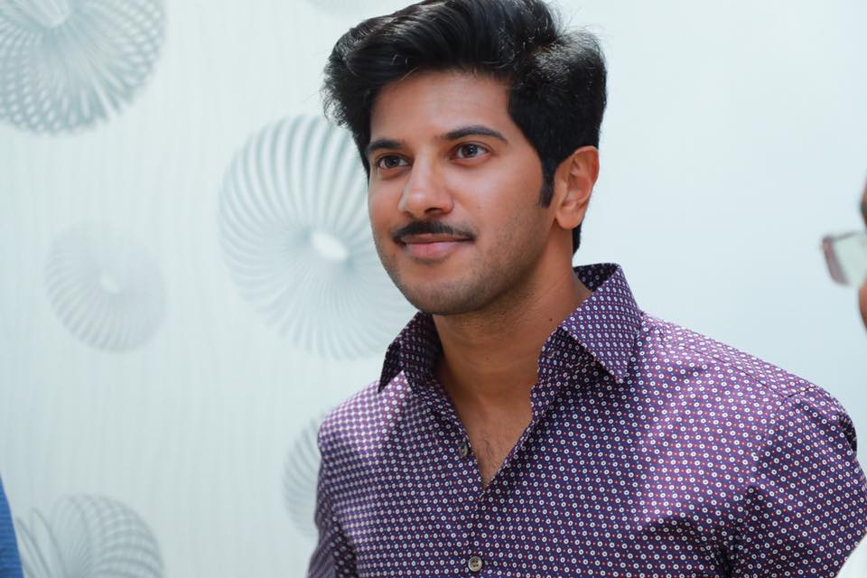 Dulquer Salmaan dances on AMMA stage show with a broken leg - IBTimes India