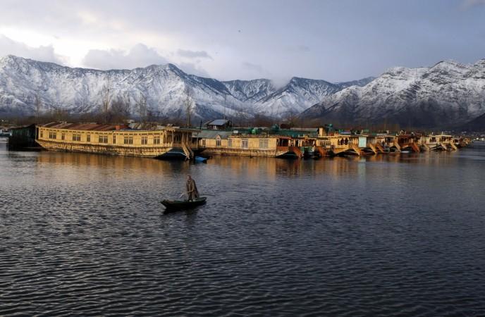 Featured image of post Boat Beautiful Kashmir Drawing : Until and unless one visits kashmir they will never know how beautiful that place really is.