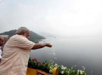 PM Narendra Modi inaugurates Sardar Sarovar Dam