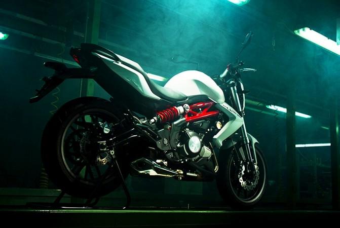 Benelli TNT 300 Benelli TNT 300