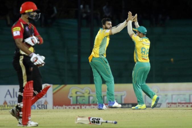 Bijapur Bulls were the first team to qualify for the semi-final of the ongoing edition Bijapur Bulls