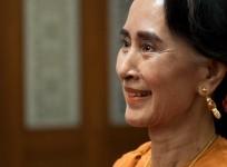 Why are people signing a petition calling for Aung San Suus Kyis Nobel Peace Prize to be revoked?
