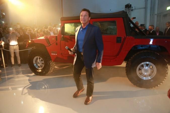 Kreisel Electric's Hummer H1 with Arnold Schwarzenegger Kreisel Electric's Hummer H1