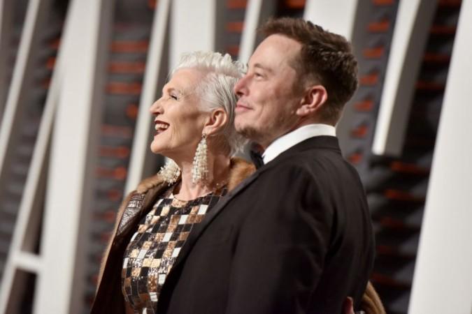 Maye Musk (L) and SpaceX CEO Elon Musk attend the 2017 Vanity Fair Oscar Party hosted by Graydon Carter at Wallis Annenberg Center for the Performing Arts on February 26, 2017 in Beverly Hills, California. Elon Musk