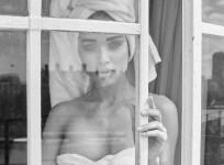 Amy Jackson in a towel