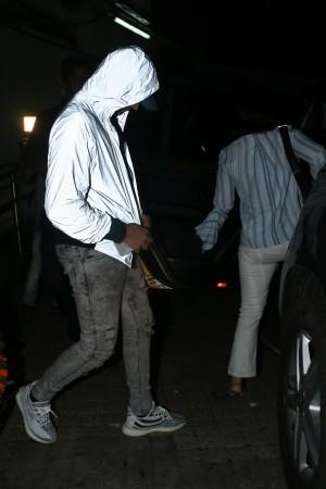 Akshay Kumar son Aarav in anti-paparazzi hoody. Akshay Twinkle