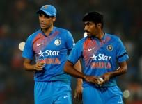 Ashish Nehra, India vs Australia,