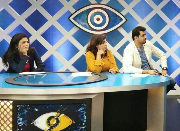 Bigg Boss 11 guests RJ Malishka (center) and Pritam Singh Bigg Boss 11