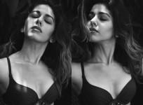 Pooja Bedi daughter Aalia furniturewalla
