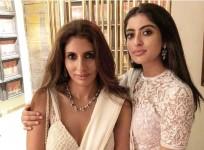 Amitabh bachchan granddaughter Navya Naveli Nanda
