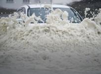 Storm Ophelia coats parts of UK in freak sea foam