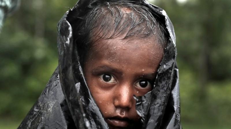 Over 300,000 Rohingya children outcast and desperate amid refugee crisis