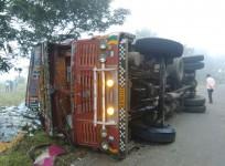 Sangli truck accident