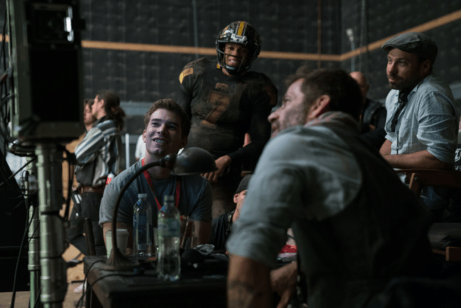 Cyborg star Ray Fisher, Justice League director Zack Snyder and his son Eli while shooting for the DCEU movie. Justice League