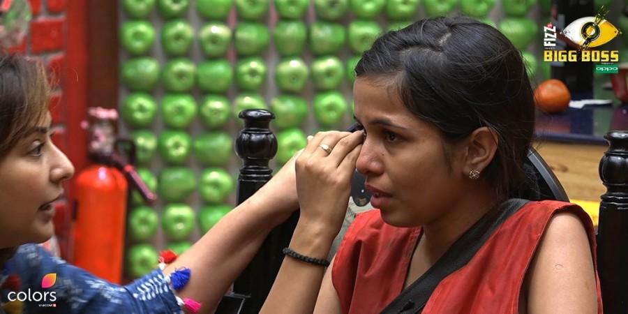 Dhinchak Pooja in Bigg Boss 11 Dhinchak Pooja in Bigg Boss 11