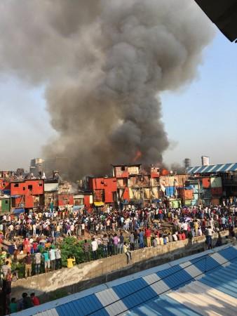 Bandra station fire fire