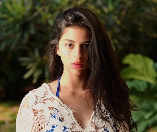 Picture Of Shah Rukh Khans Daughter Suhana Khan Preparing Quick Meal Goes Viral Ibtimes India 