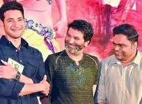 Vamshi Paidipally‏ with Mahesh Babu and Trivikram Srinivas