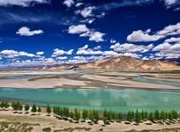 Yarlung Tsangpo river