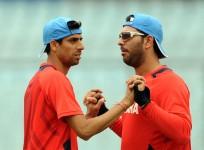 Ashish Nehra Yuvraj Singh