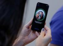 iPhone X Face ID