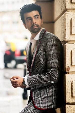 Naveen Kasturia