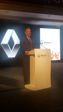 Sumit Sawhney, country CEO & MD begins the proceedings. Renault Captur