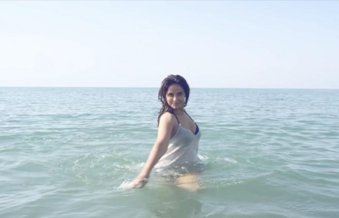 Neetu Chandra Neetu Chandra