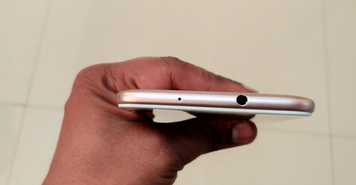 Asus, Zenfone 4 Selfie Dual Camera, review, price, specifications,availability