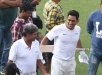 kapil dev, ms dhoni