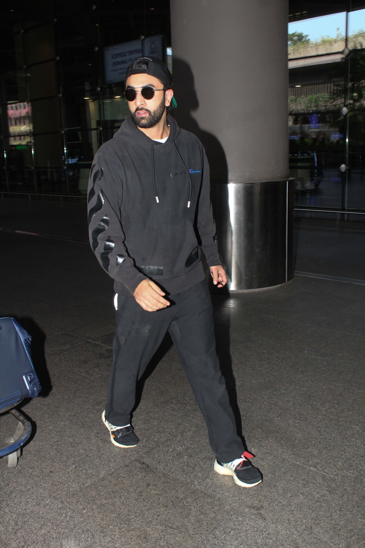 Ranbir Kapoor and the mystery girl