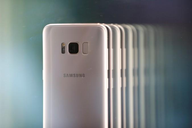 Samsung Electronics' Galaxy S8 smartphones are displayed at a shop in Seoul, South Korea, April 6, 2017. Picture taken on April 6, 2017. Samsung Galaxy S8