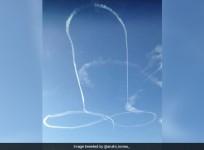 US Navy pilot draws phallus