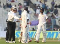Virat Kohli Niroshan Dickwella Dinesh Chandimal
