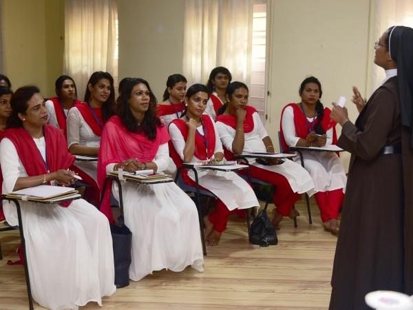 St Teresa's College in Kochi introduces Communicative English course for transgenders St teresa's college, kochi college, transgenders