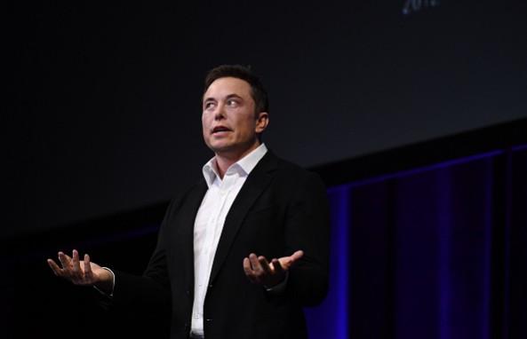 SpaceX CEO Elon Musk speaks at the International Astronautical Congress on September 29, 2017 in Adelaide, Australia Elon Musk