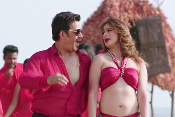 Raai Laxmi and Ravi Kishen Julie2
