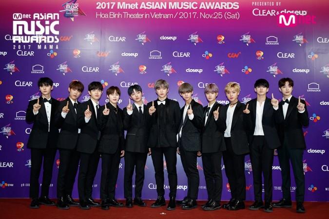 K-Pop boy band Wanna One at Mnet Asian Music Awards 2017. MAMA 2017